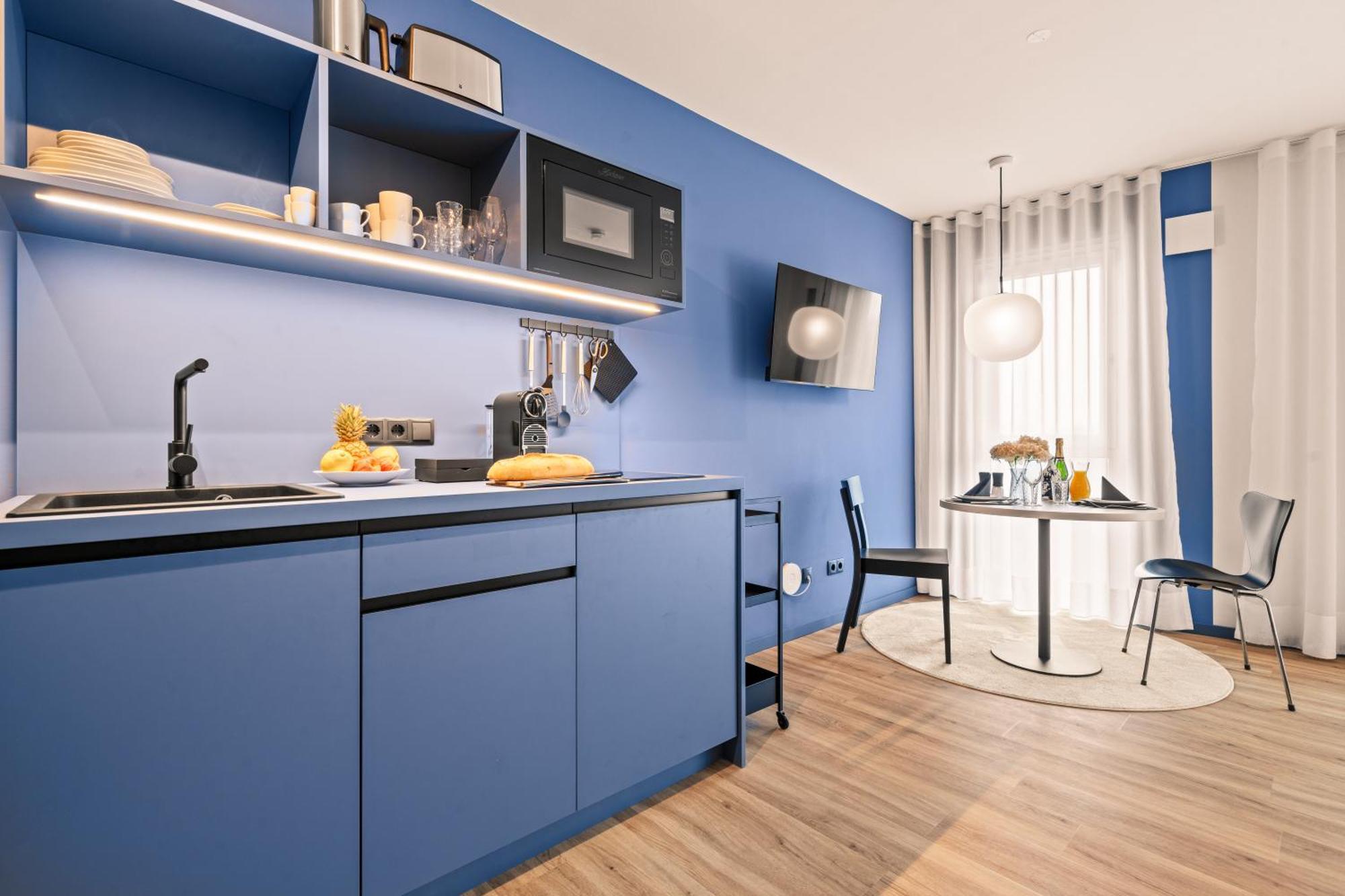 Motel42-Temporary Living Friedrichshafen Ngoại thất bức ảnh